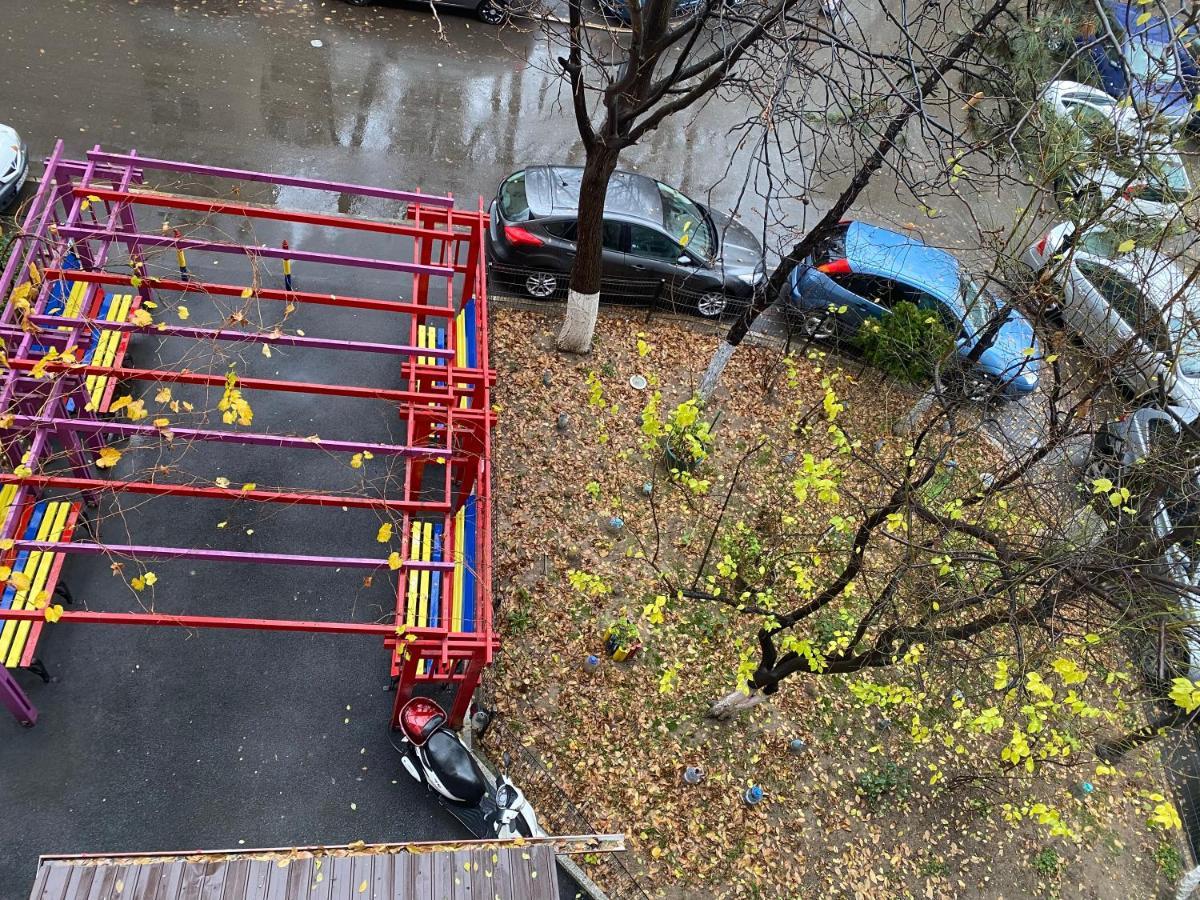 Piata Sudului Host Apartman Bukarest Kültér fotó